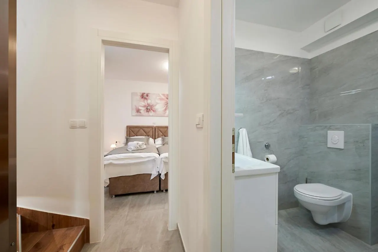 Apartment Gaby 3 Trogir